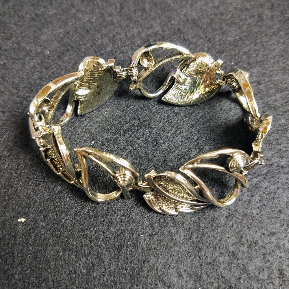 Vintage Sarah Coventry bracelet